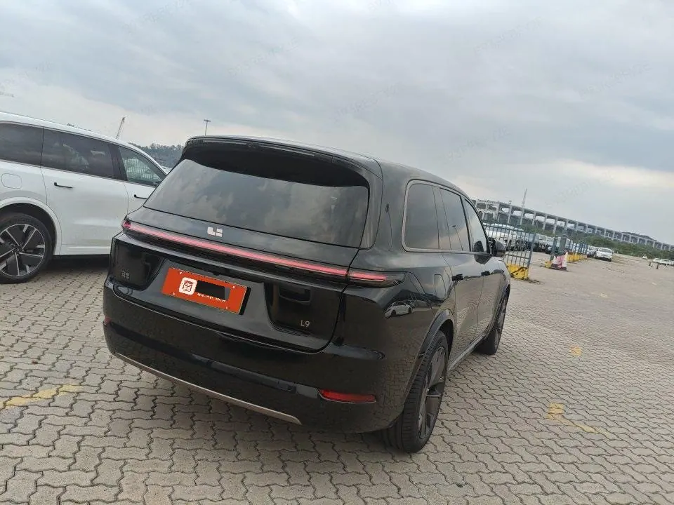 Li 2025 L9 Ultra Smart Refresh Edition Automatic Transmission 3