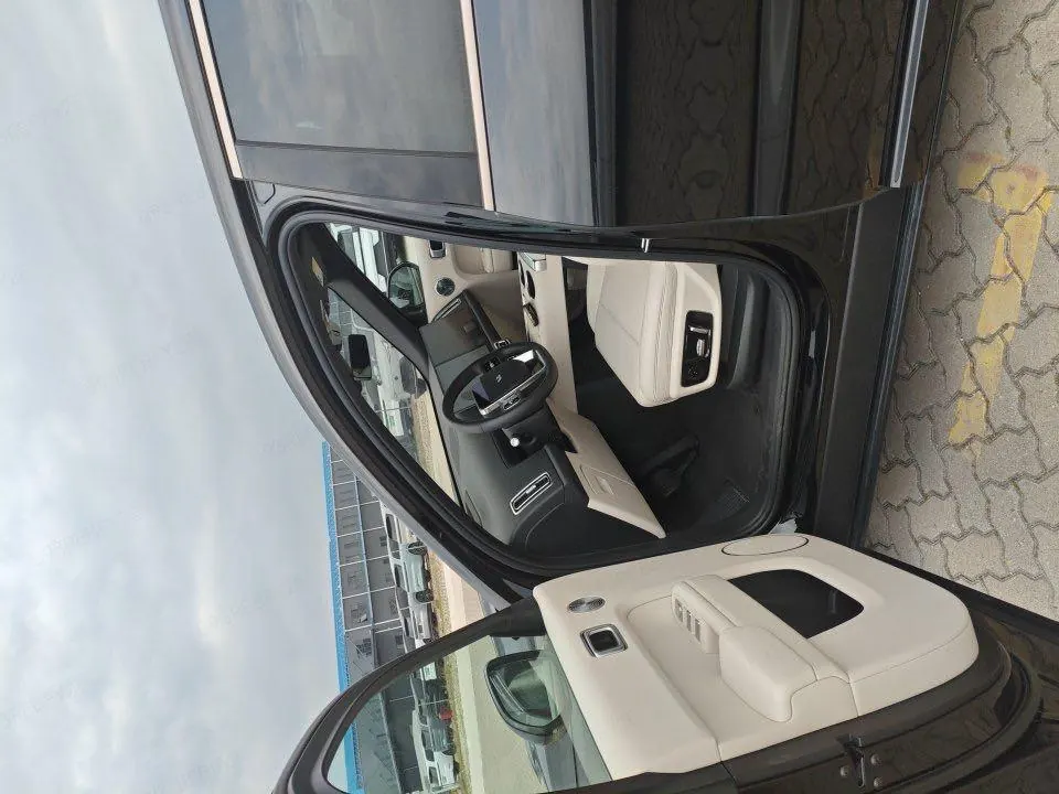 Li 2025 L9 Ultra Smart Refresh Edition Automatic Transmission 4