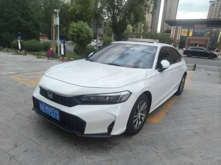 Honda 2025 Civic 1.5T Stepless 240TURBO Zhiqu Plus Automatic Gear - View 1
