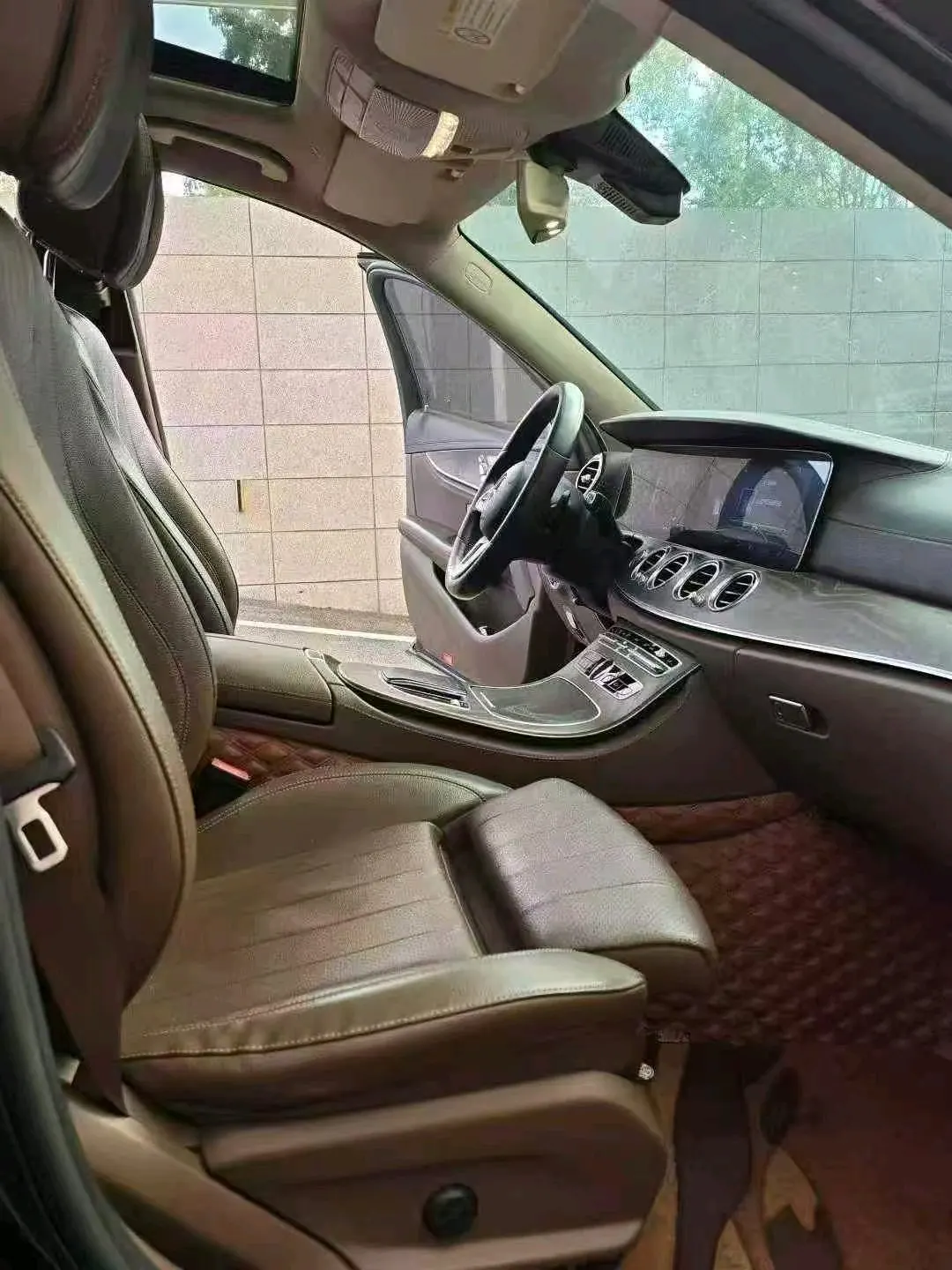 Mercedes Benz E Class 2020 E 260 L 48V 1.5T (modified) automatic gear 2
