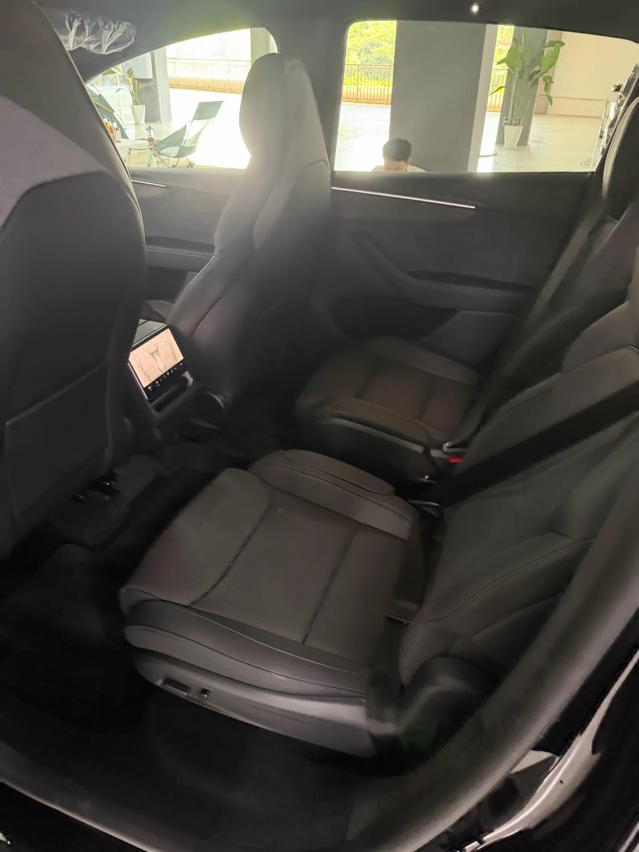 Tesla 2025 Model Y L Long Endurance All-Wheel Drive Automatic Transmission 8