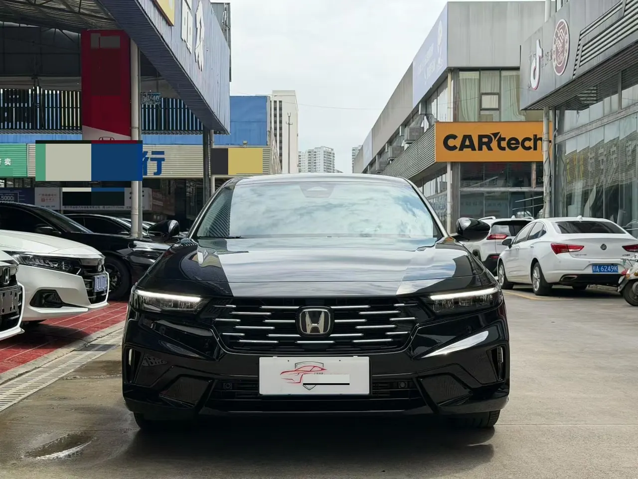 Honda 2025 11th Generation Accord 1.5T Stepless 260TURBO Sports Series Premium Edition Automatic Gear 2