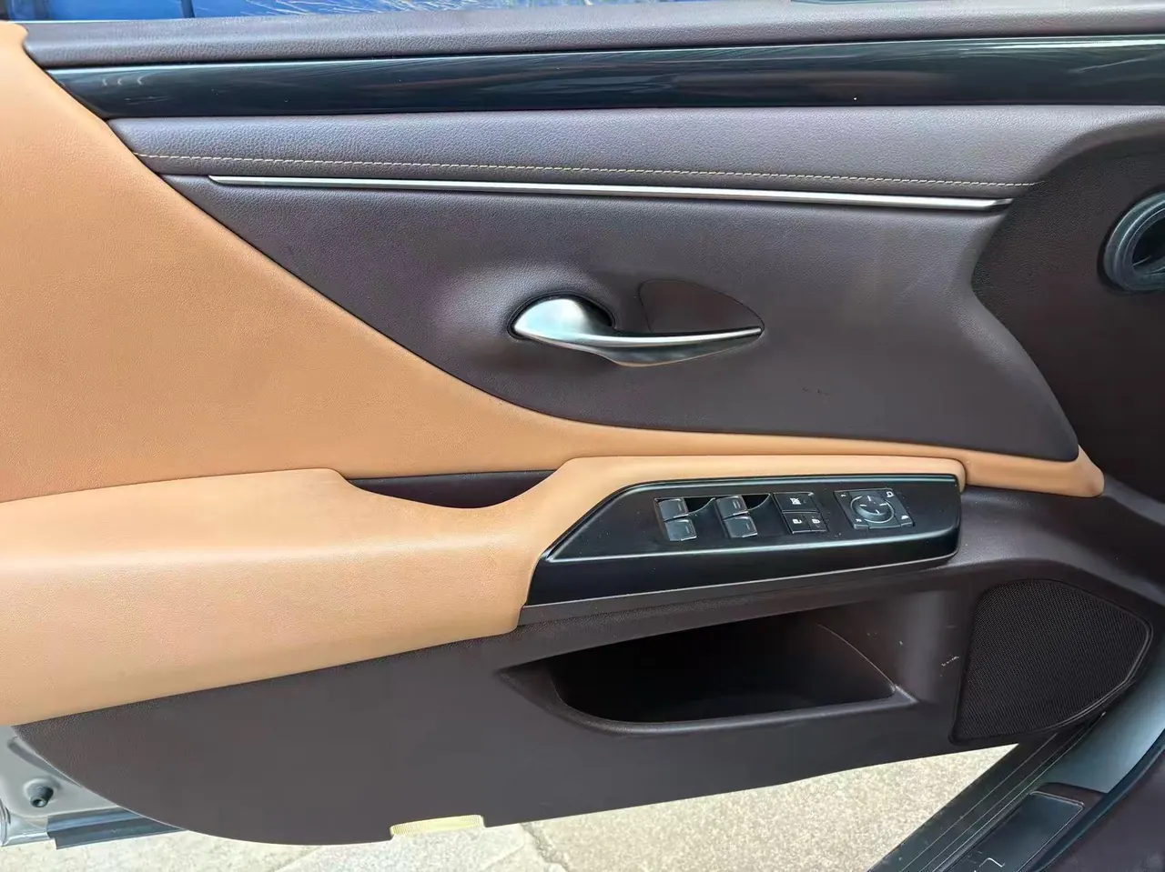 Lexus ES (Imported) 2021 ES200 2.0 Stepless Premium Edition Automatic Gear 6