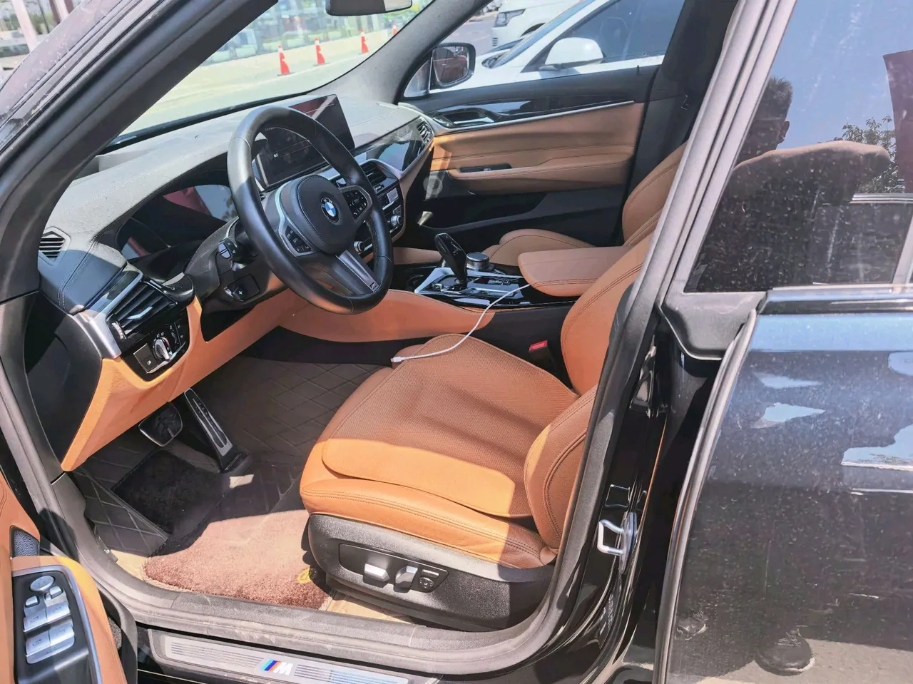BMW 6 Series GT (Imported) 2024 GT 630i 2.0T M Sports Premium Package Automatic Gear 3