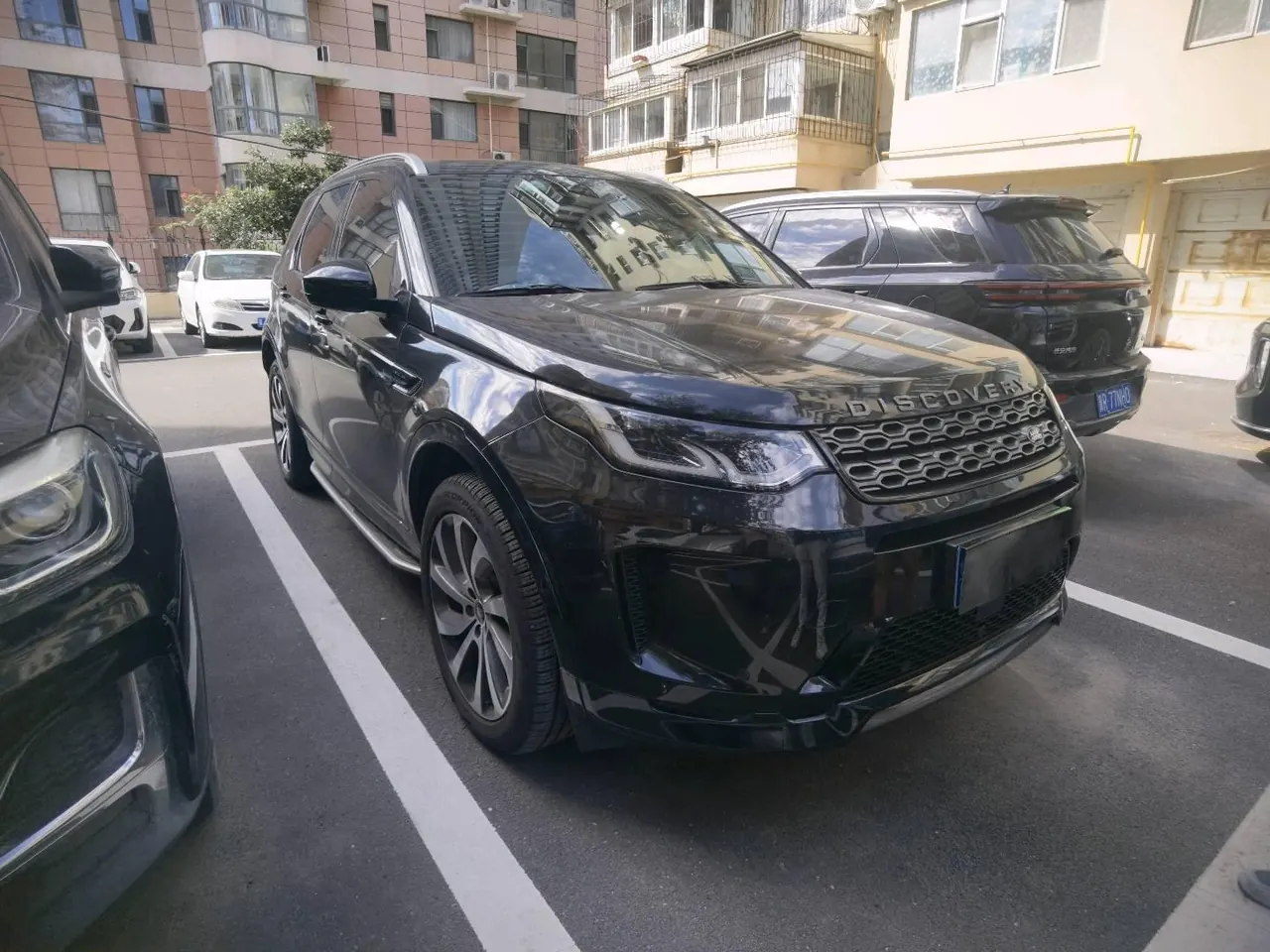 Land Rover 2022 Discovery Sports Edition 48V 2.0T 249PS R-Dynamic S Performance Edition Automatic Gear 2