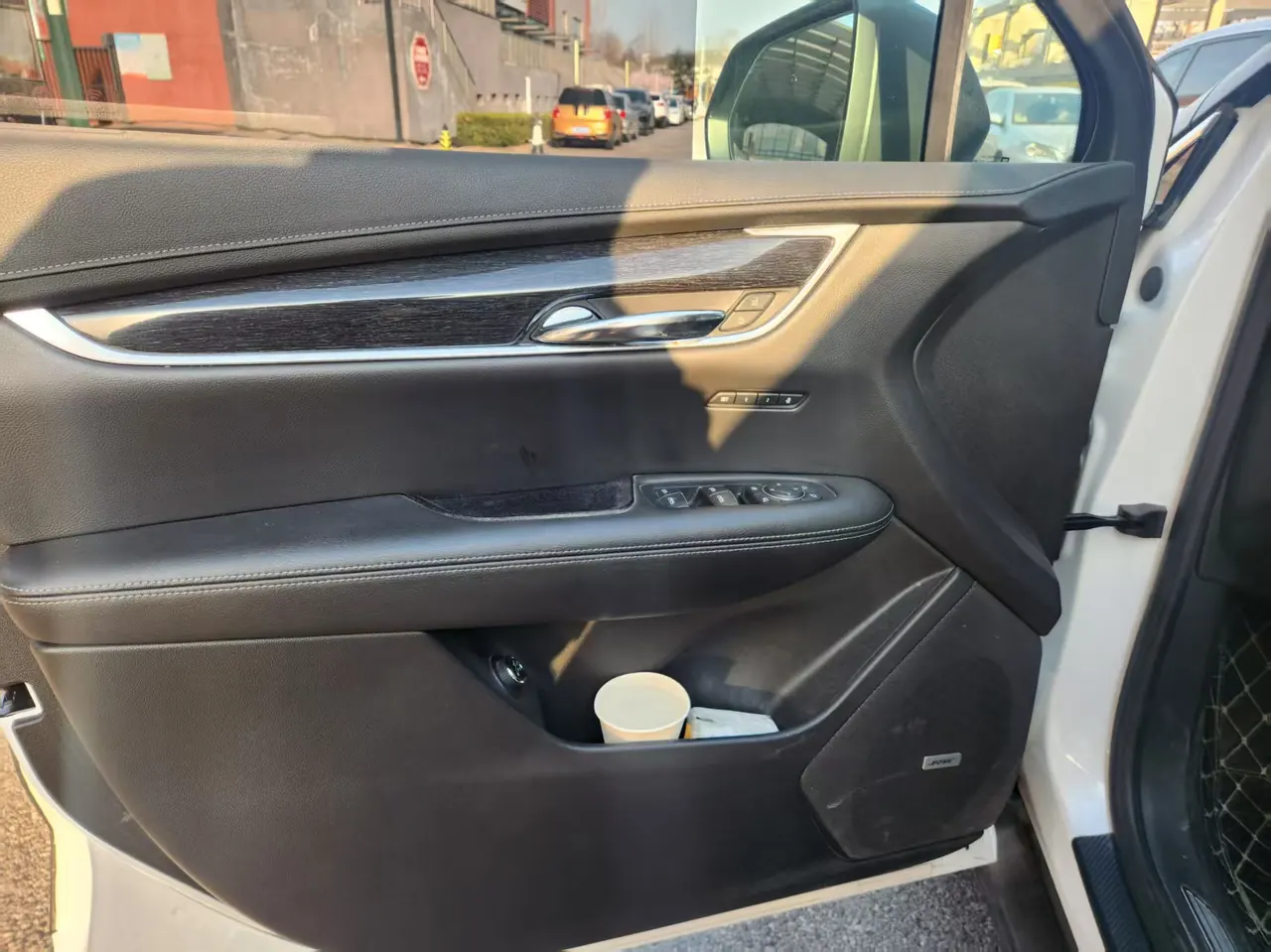 Cadillac 2020 XT5 2.0T 28T Luxury Automatic Gear 2