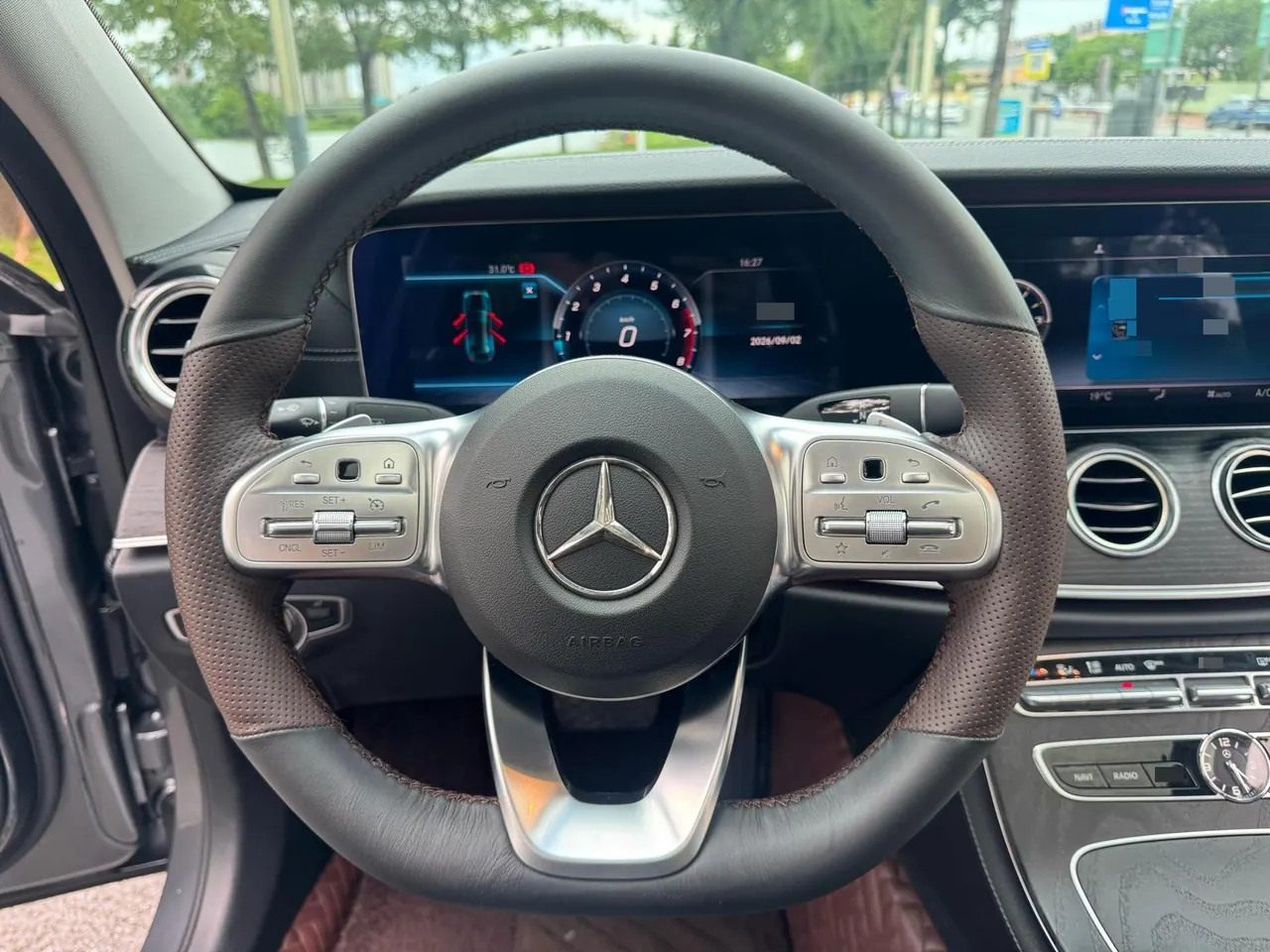 Mercedes Benz E-Class 2020 E 300 L 2.0T Sports Fashion Automatic Gear 13