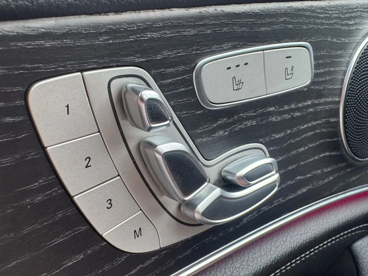 Mercedes Benz E-Class 2020 E 300 L 2.0T Sports Fashion Automatic Gear 8