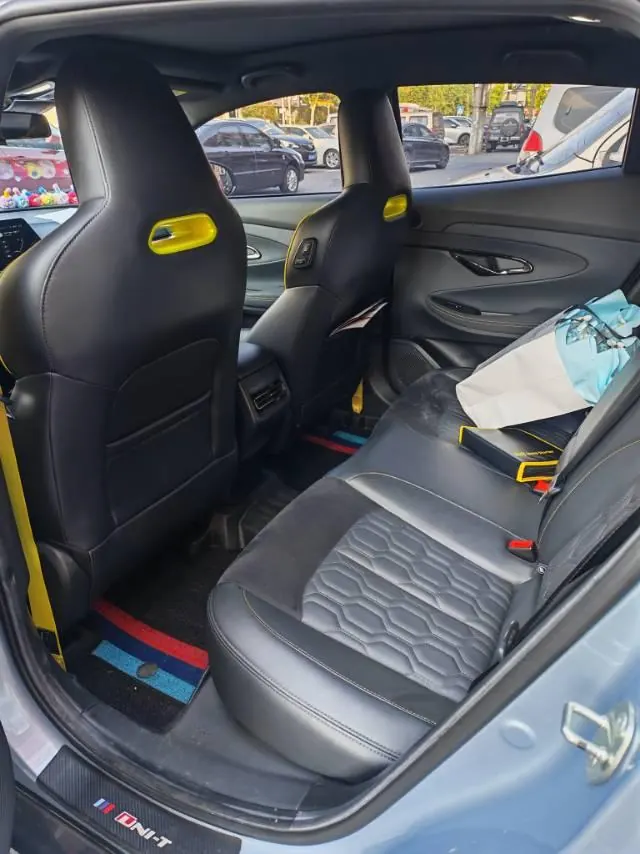 ChangAn 2022 UNI-T 1.5T Flagship Automatic Gear 5