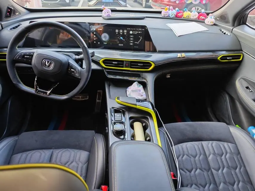 ChangAn 2022 UNI-T 1.5T Flagship Automatic Gear 6