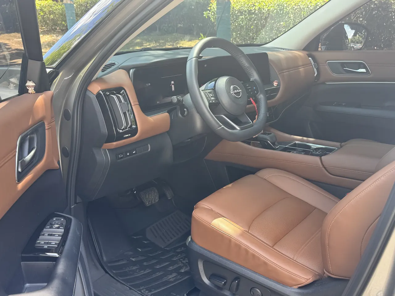 Nissan 2024 Land Exploration 2.0T 380VC-TURBO Four-wheel Drive Intelligent Driving Edition 6-seat Automatic Gear 7