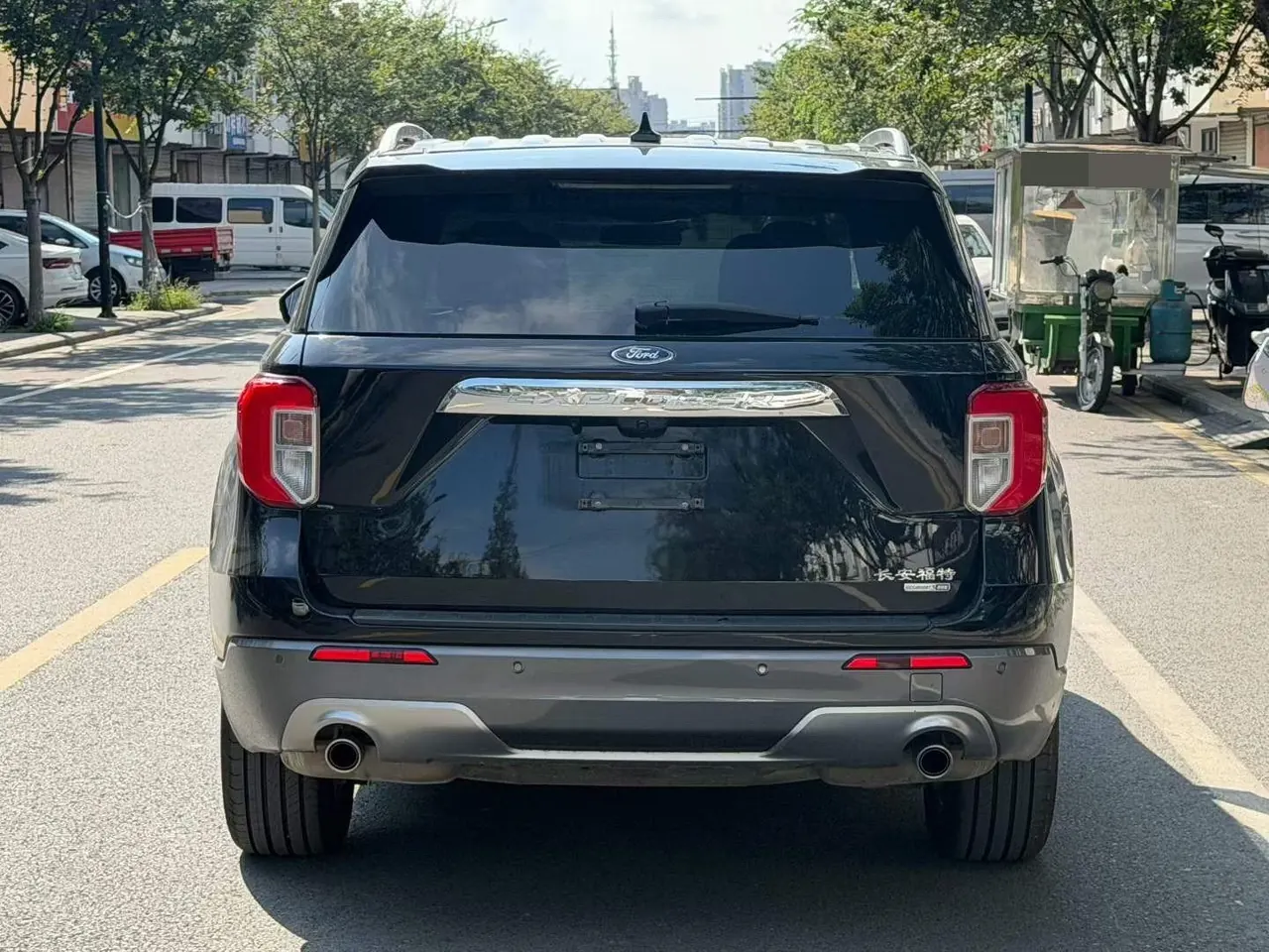 Ford 2020 Explorer 2.3T EcoBoost 285 Four-wheel Drive Fashion Edition 6-seat Automatic Gear 4