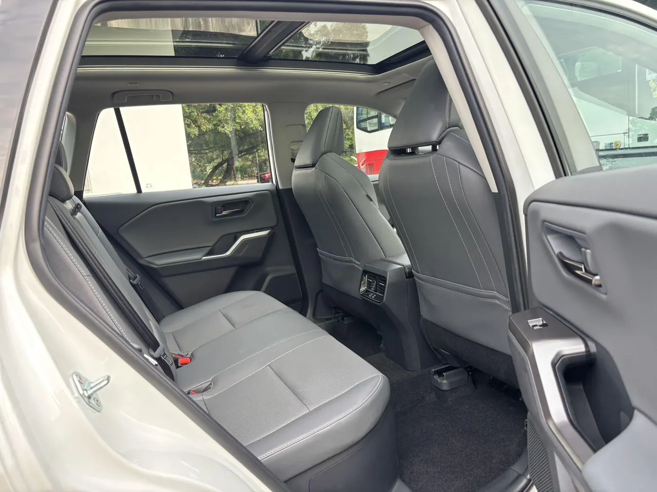 Toyota 2026 Weilanda Dual Engine 2.0 Stepless Intelligent Electric Hybrid PRO Automatic Gear 7