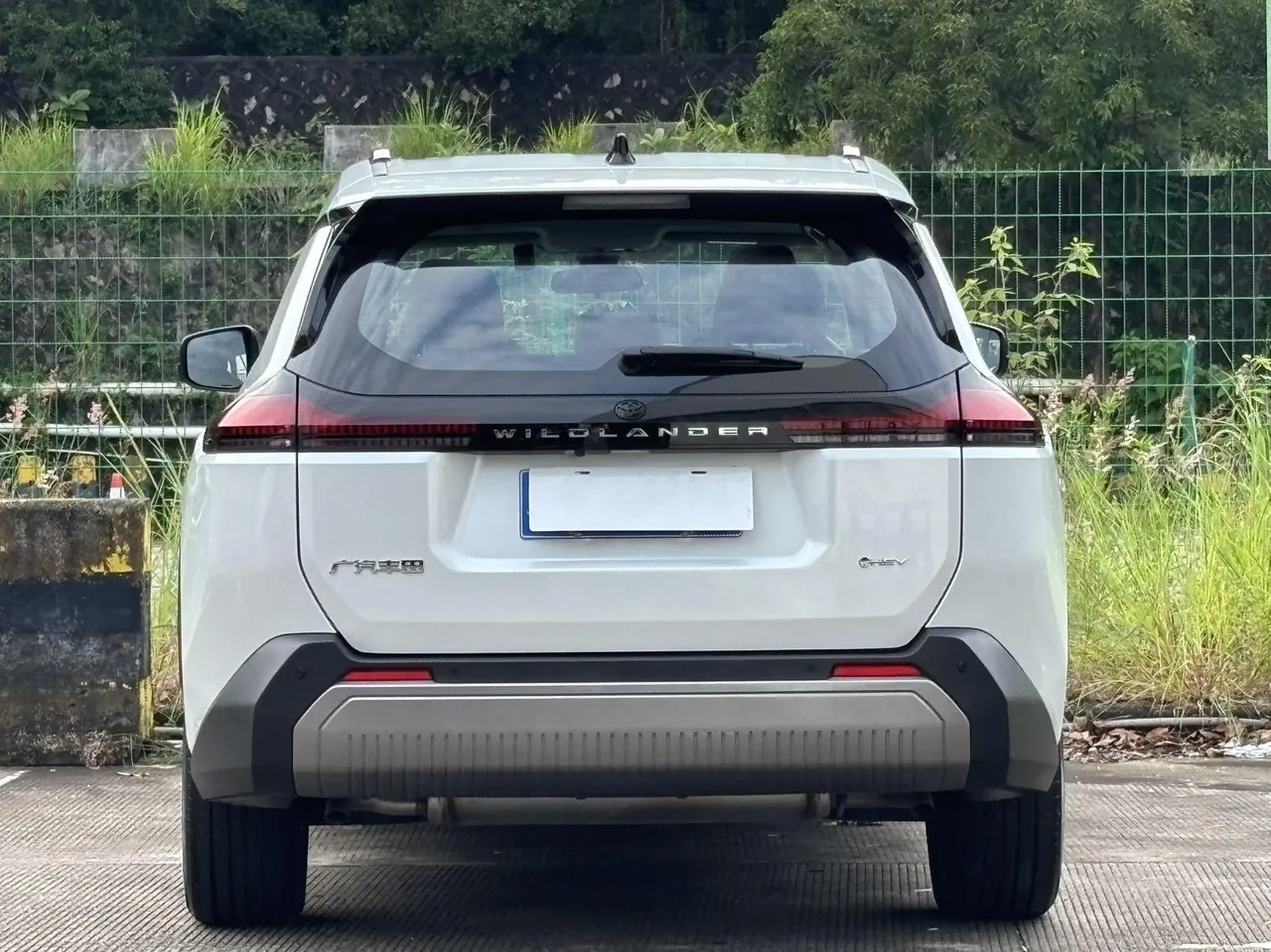 Toyota 2026 Weilanda Dual Engine 2.0 Stepless Intelligent Electric Hybrid PRO Automatic Gear 9