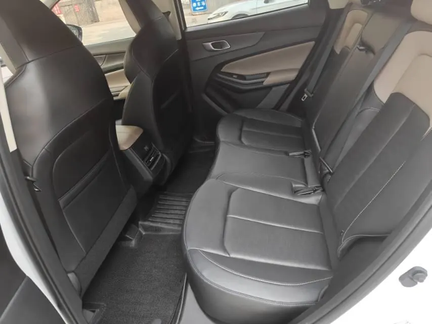 ChangAn 2022 CS55 PLUS 1.5T Honorable Automatic Gear 3