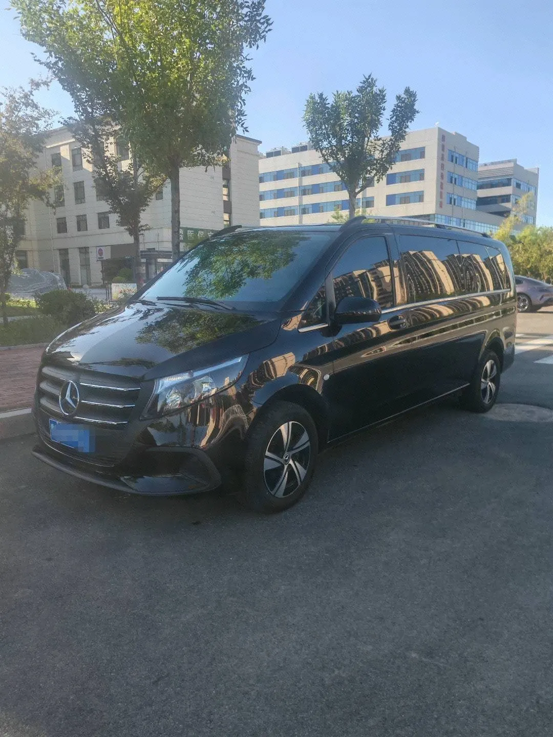 Mercedes Benz 2024 Vito 2.0T Elite Edition 7-seat Automatic Gear - View 1