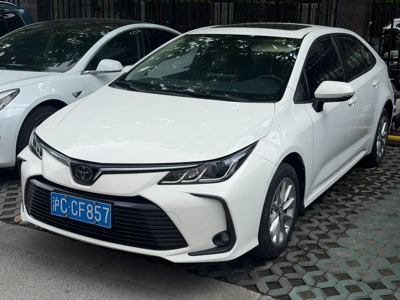 Toyota 2021 corolla 1.2T stepless elite PLUS version of automatic gear - View 1