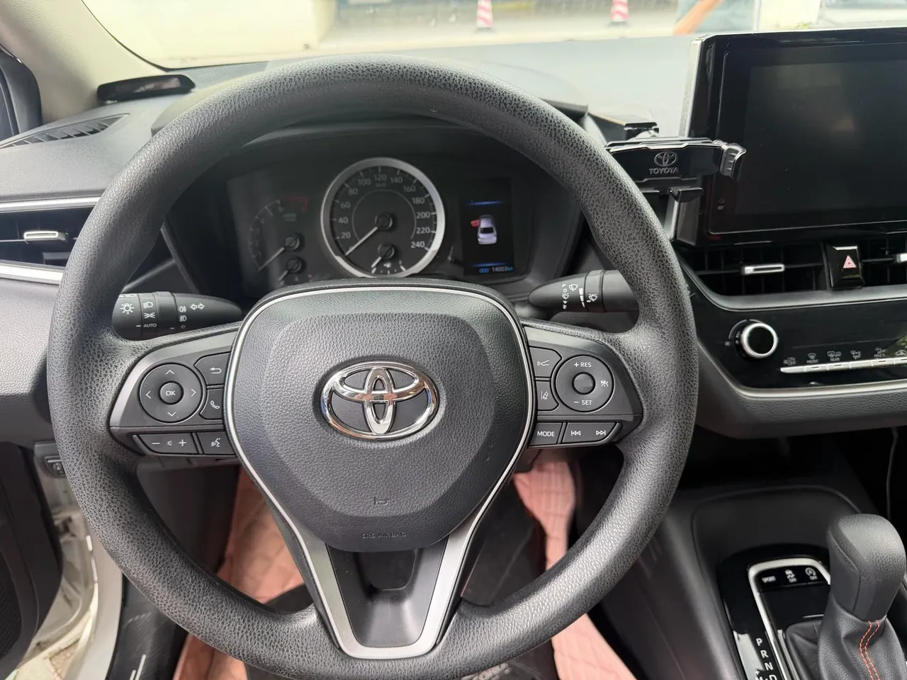 Toyota 2021 corolla 1.2T stepless elite PLUS version of automatic gear 2