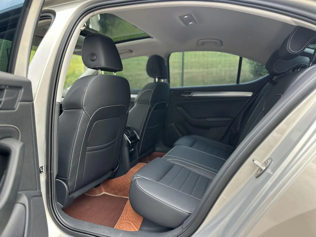 Skoda 2022 Express 1.4TSI TSI280 Premium Edition Automatic Gear 8