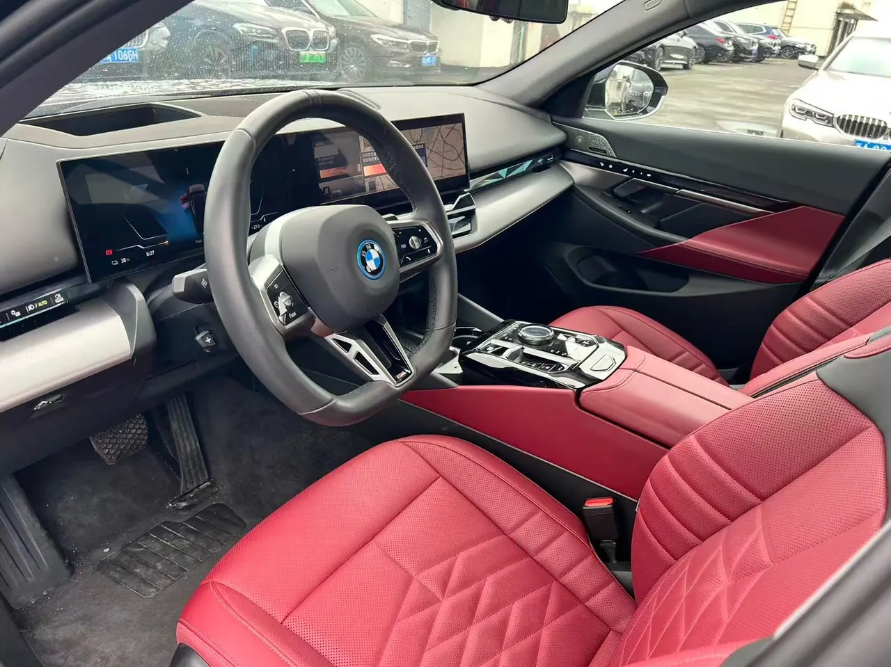 BMW 2025 i5 eDrive 40L M sports suit automatic gear 3
