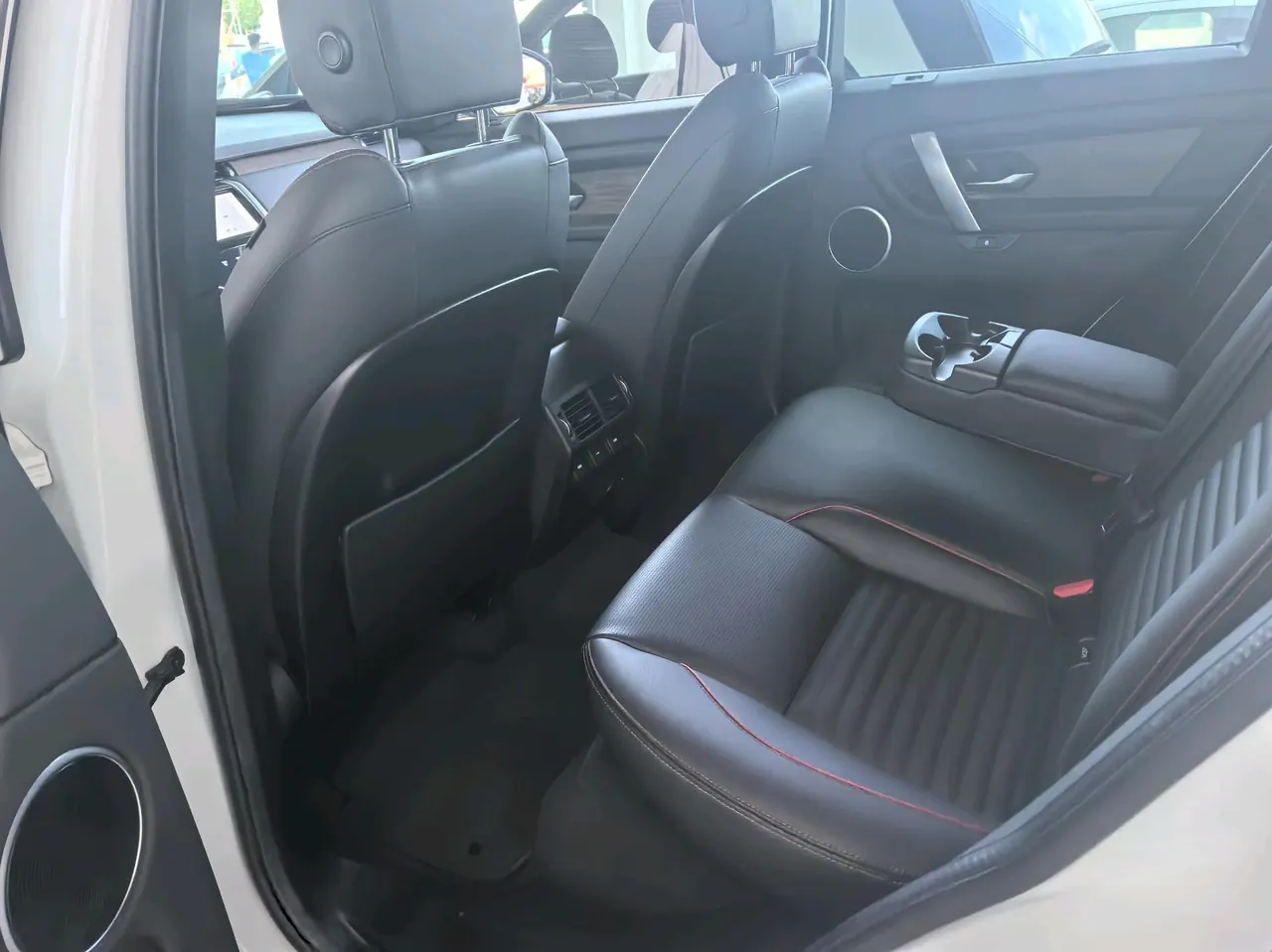 Land Rover 2022 Discovery Sports Edition 48V 2.0T 249PS R-Dynamic SE Performance Technology Edition 5-seat Automatic Gear 3