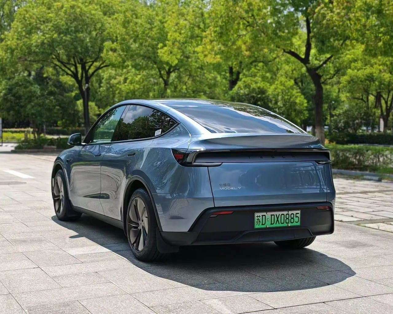 Tesla 2025 Model Y rear-wheel drive version automatic transmission 6