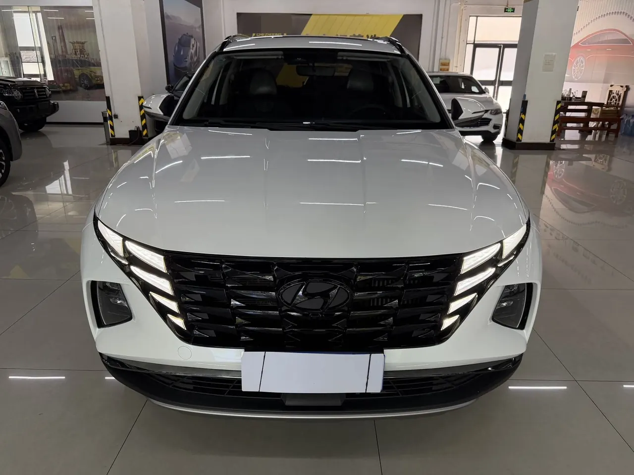 Hyundai 2022 Tousheng L 1.5T LUX Premium N Line Automatic 2