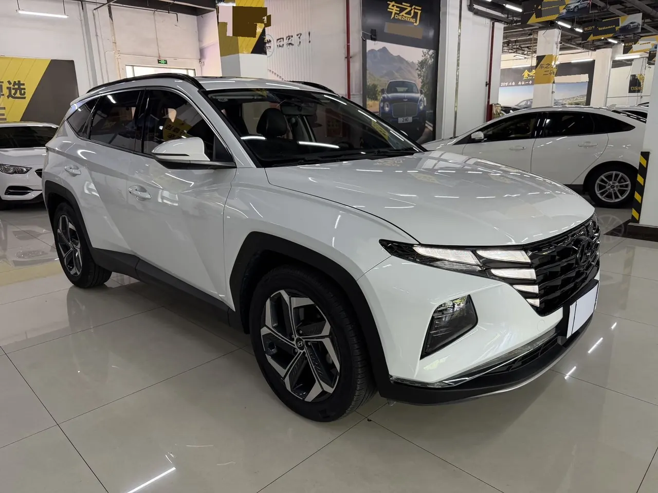Hyundai 2022 Tousheng L 1.5T LUX Premium N Line Automatic 3