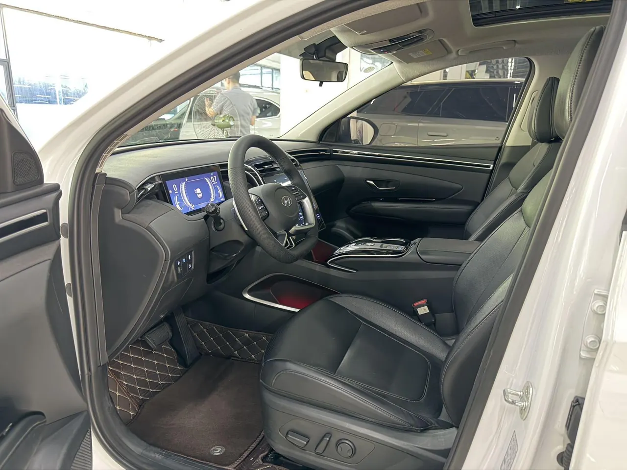 Hyundai 2022 Tousheng L 1.5T LUX Premium N Line Automatic 6