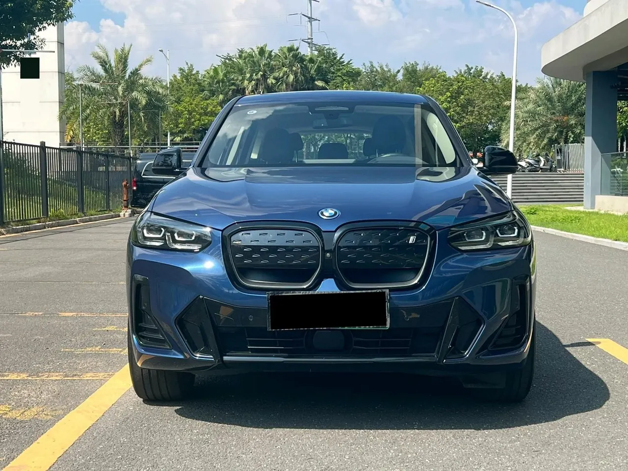 BMW 2022 iX3 Creat Collar Automatic 2