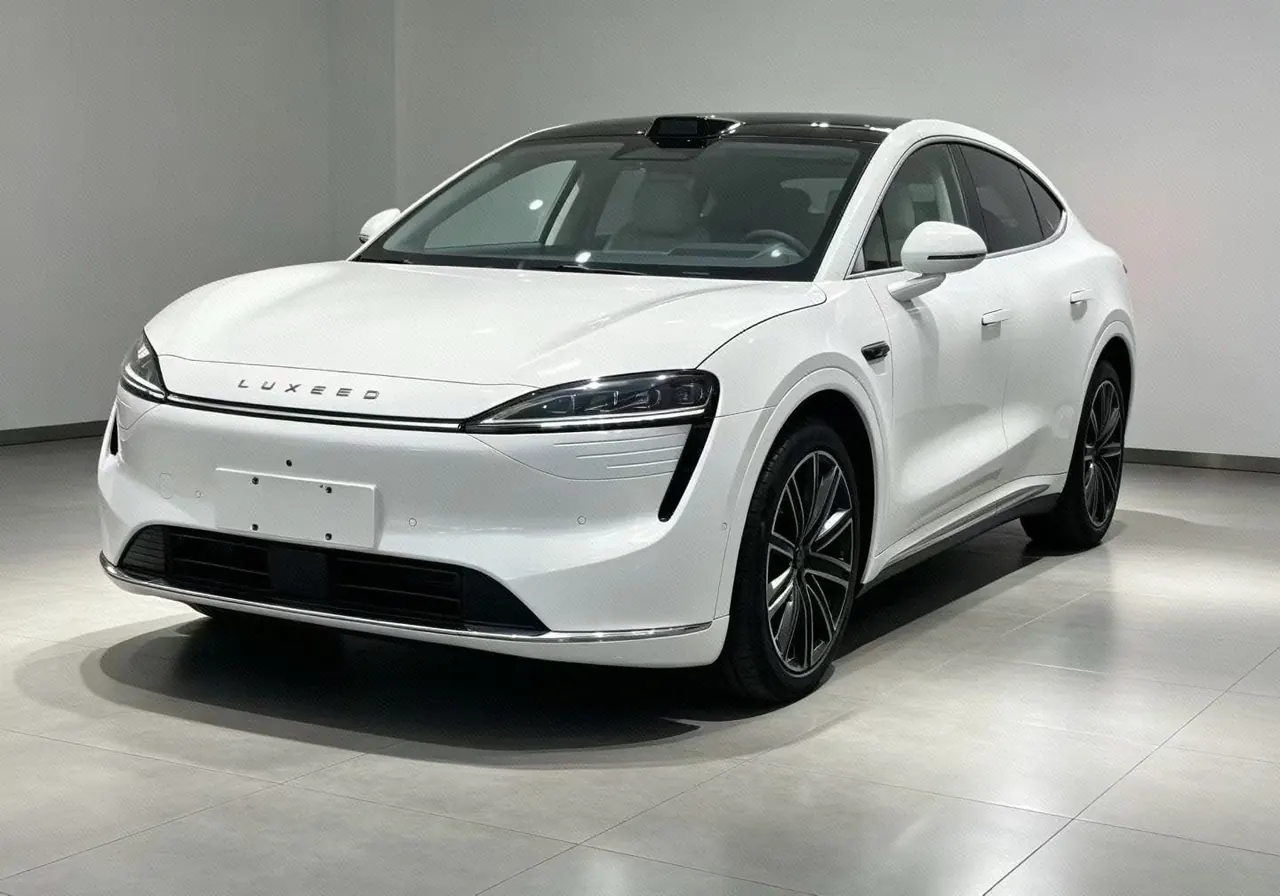 Intellectual 2024 R 7 667km Max automatic gear - View 1