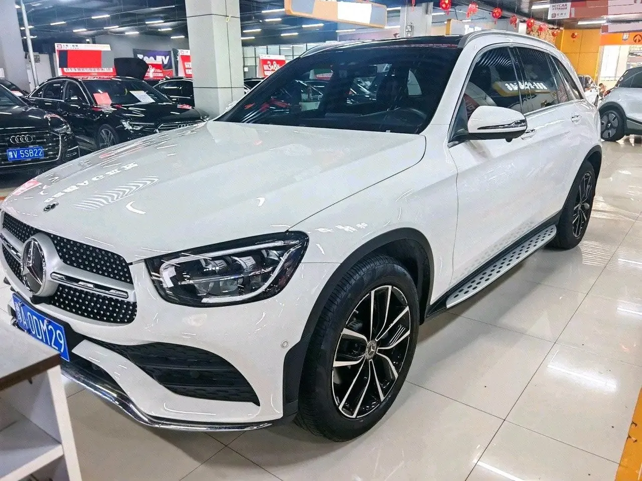 Mercedes Benz 2021 GLC 300 L 4MATIC 2.0T Dynamic Automatic - View 1