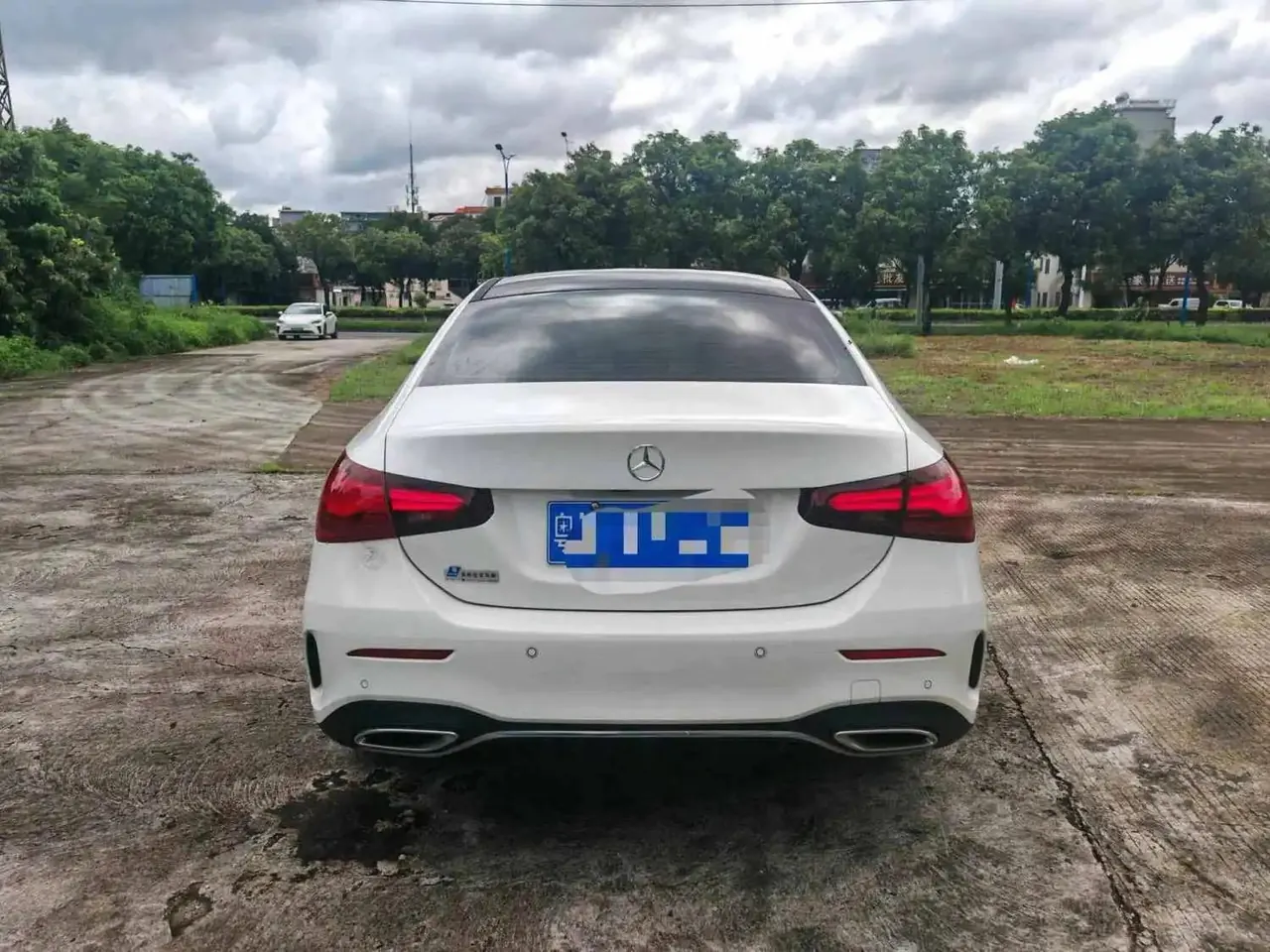 Mercedes Benz A- Class 2024 model A 200 L 1.3T Luxury Edition Automatic 5
