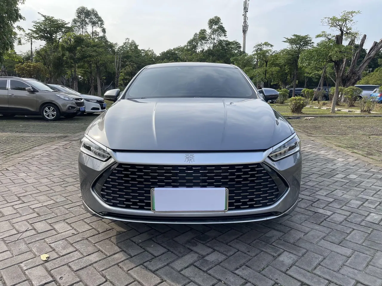 BYD 2024 Qin PLUS DM-i 1.5 stepless glory version 55KM leading automatic gear 2