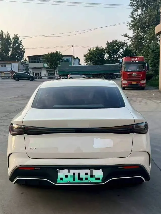 BYD 2024 Seal 06 DM-i 1.5 Stepless 120KM Honorable Automatic Gear 4