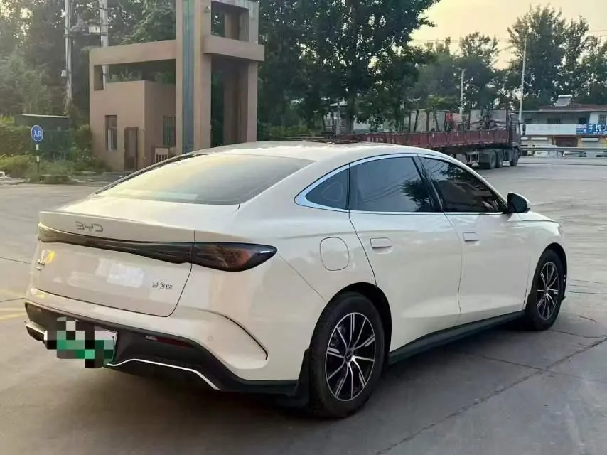 BYD 2024 Seal 06 DM-i 1.5 Stepless 120KM Honorable Automatic Gear 6