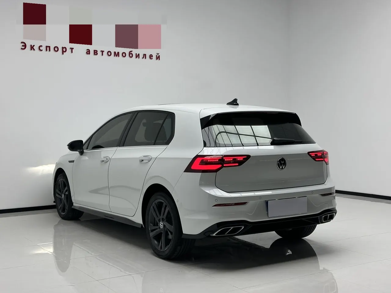 Volkswagen 2023 Golf 8 R-Line 1.4TSI 280TSI Automatic 4