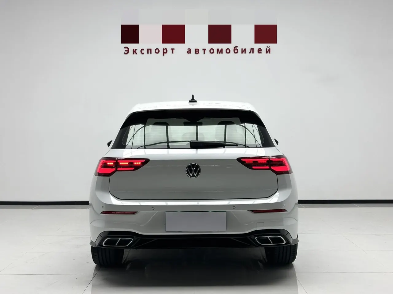 Volkswagen 2023 Golf 8 R-Line 1.4TSI 280TSI Automatic 5