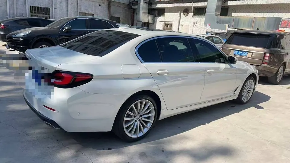BMW 5 Series 2022 530Li 2.0T Premium Luxury Suit (Change 2) Automatic Gear 7