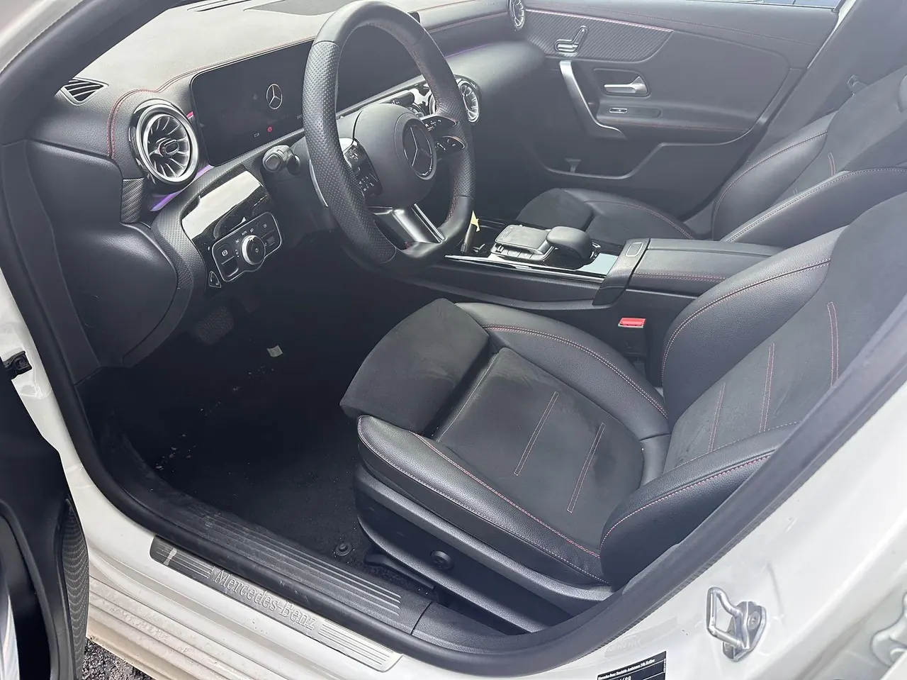 Mercedes Benz Class A 2023 A 200 L 1.3T Fashion Automatic Gear 2