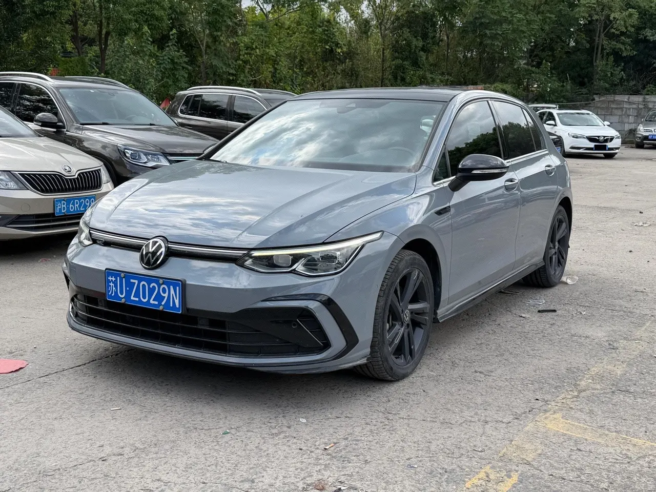 Volkswagen 2023 Golf 8 R-Line 1.4TSI 280TSI Automatic - View 1