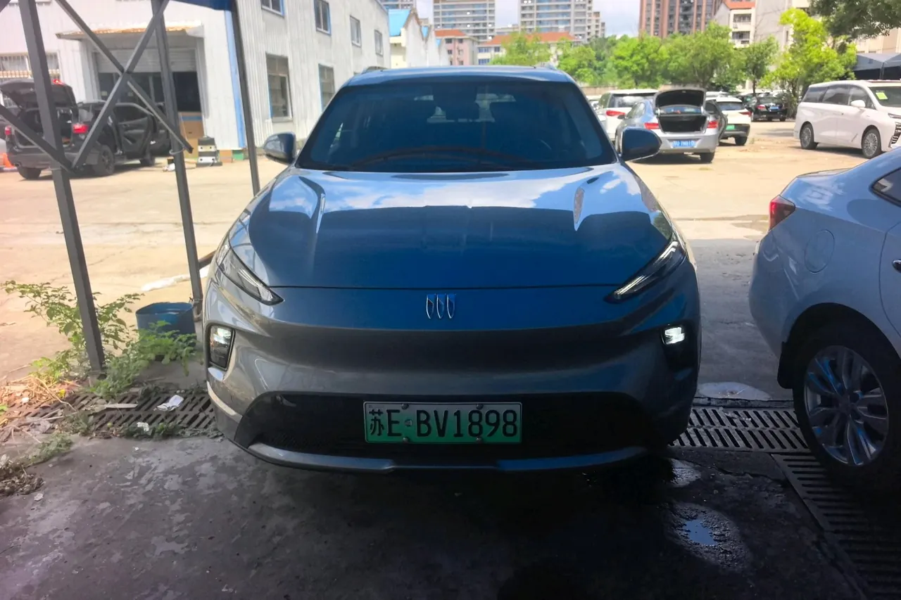 Buick 2025 E 5 620KM Premium Edition Automatic Gear 2