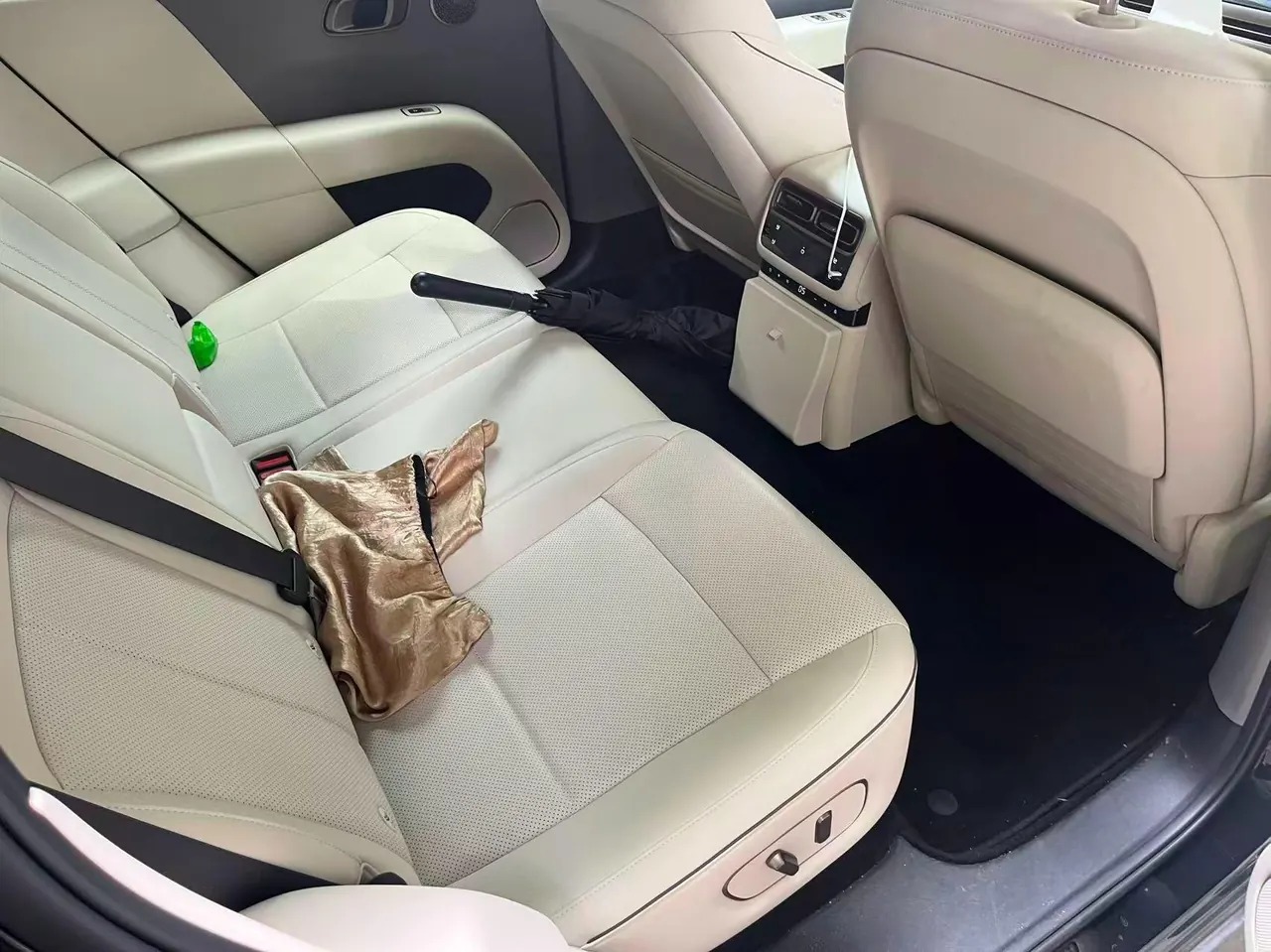 Li 2025 i6 four-wheel drive basic automatic transmission 4