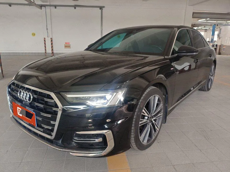 Audi 2024 A6L 2.0TFSI 45TFSI Quattro Selected Dynamic Automatic - View 1