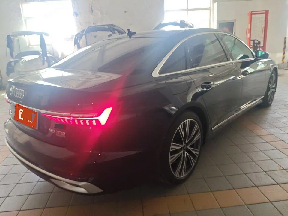 Audi 2024 A6L 2.0TFSI 45TFSI Quattro Selected Dynamic Automatic 8