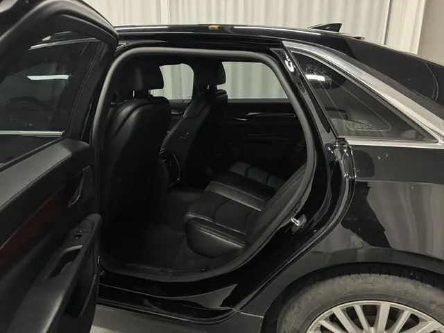 Cadillac 2022 CT6 2.0T 28T fashion automatic gear 6