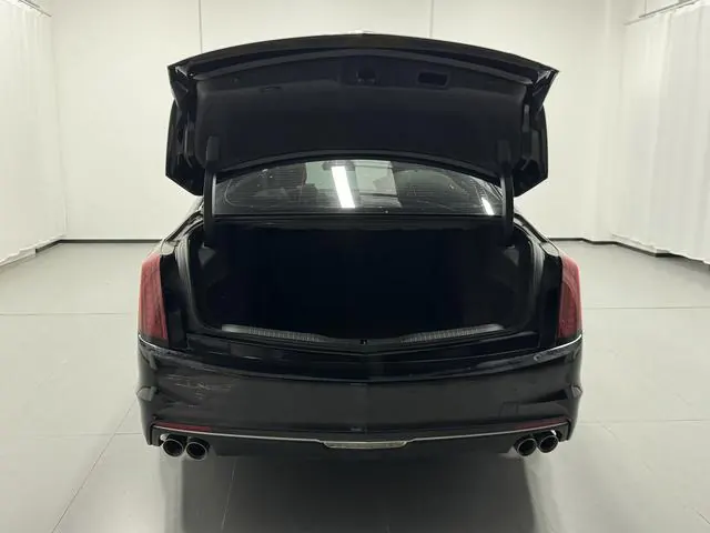 Cadillac 2022 CT6 2.0T 28T fashion automatic gear 8