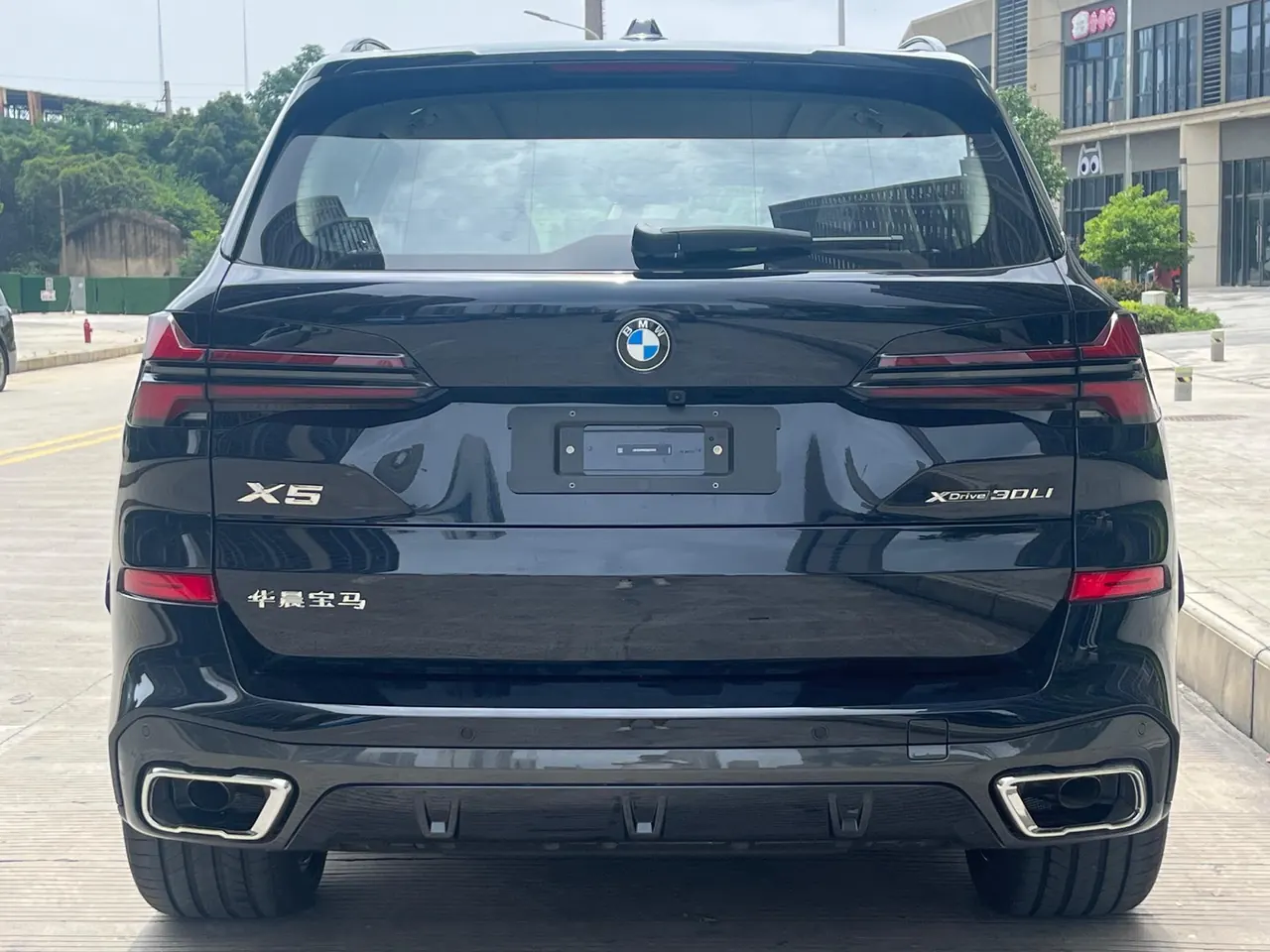 BMW 2026 X5 xDrive30Li 48V 2.0T exclusive m sports obsidian night suit automatic gear 3