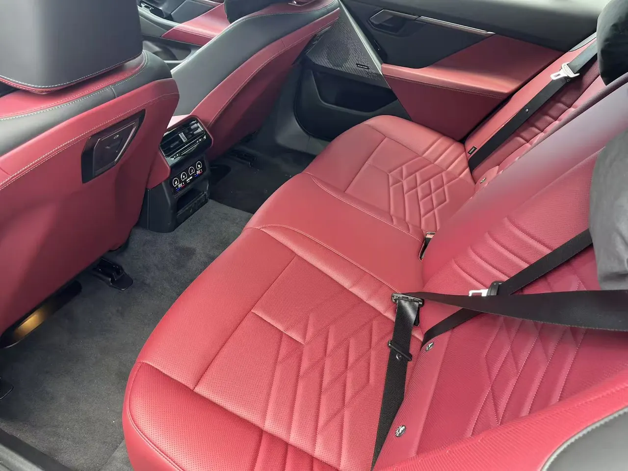 BMW 2026 i5 eDrive 40L M Sports Suit (Modified) Automatic Gear 5
