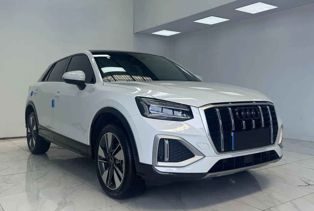 Audi 2022 Q2L 1.4TFSI 35TFSI Fashion Elegant Automatic 3